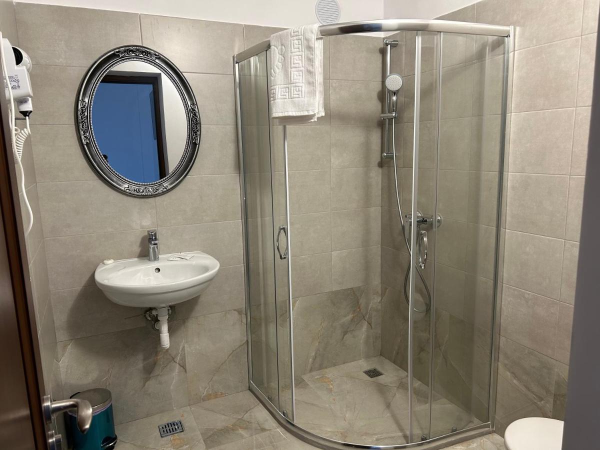 White House Hotell Alexandria Eksteriør bilde